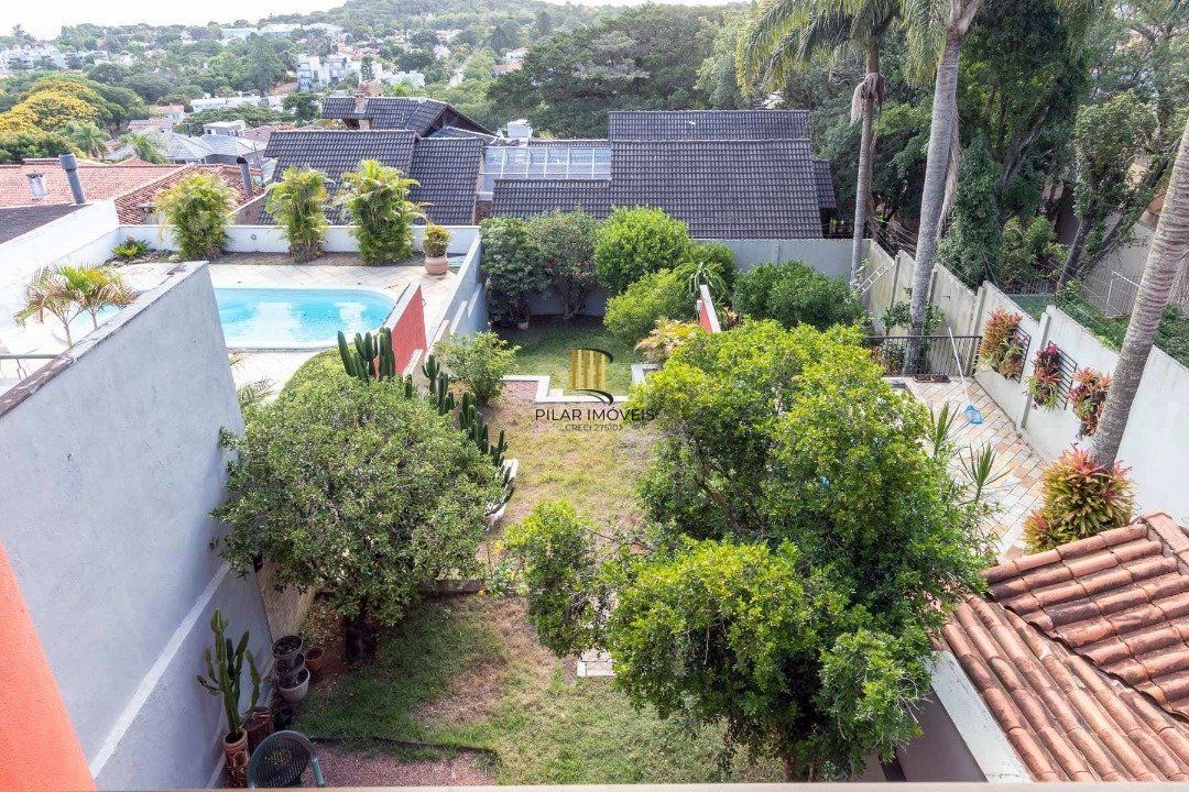 Casa para Venda - 226.96m², 3 dormitórios, sendo 2 suites, 3 vagas - Jardim Isabel
