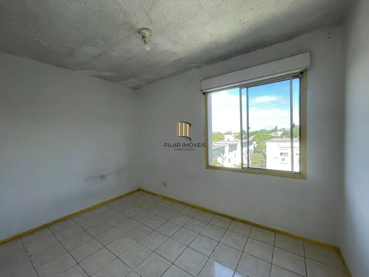 Apartamento de 01dormitório e 01 banheiro no bairro Vila Nova!