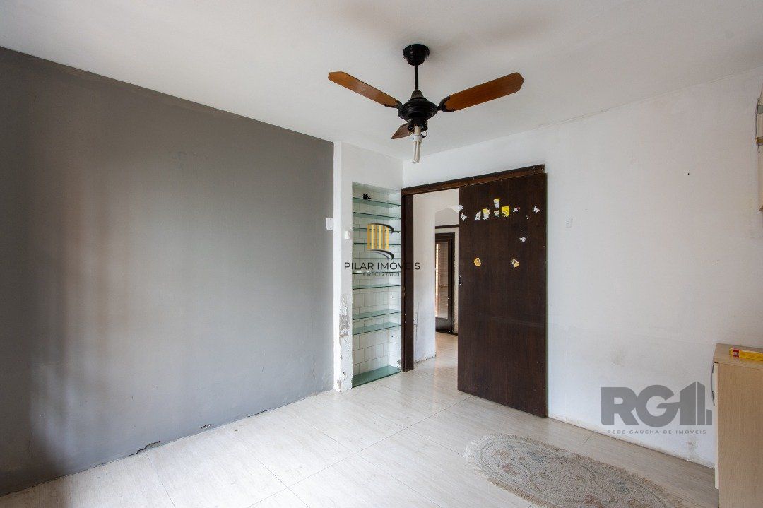 Casa para Venda - 205.5m², 3 dormitórios, sendo 2 suites, 3 vagas - Vila Nova