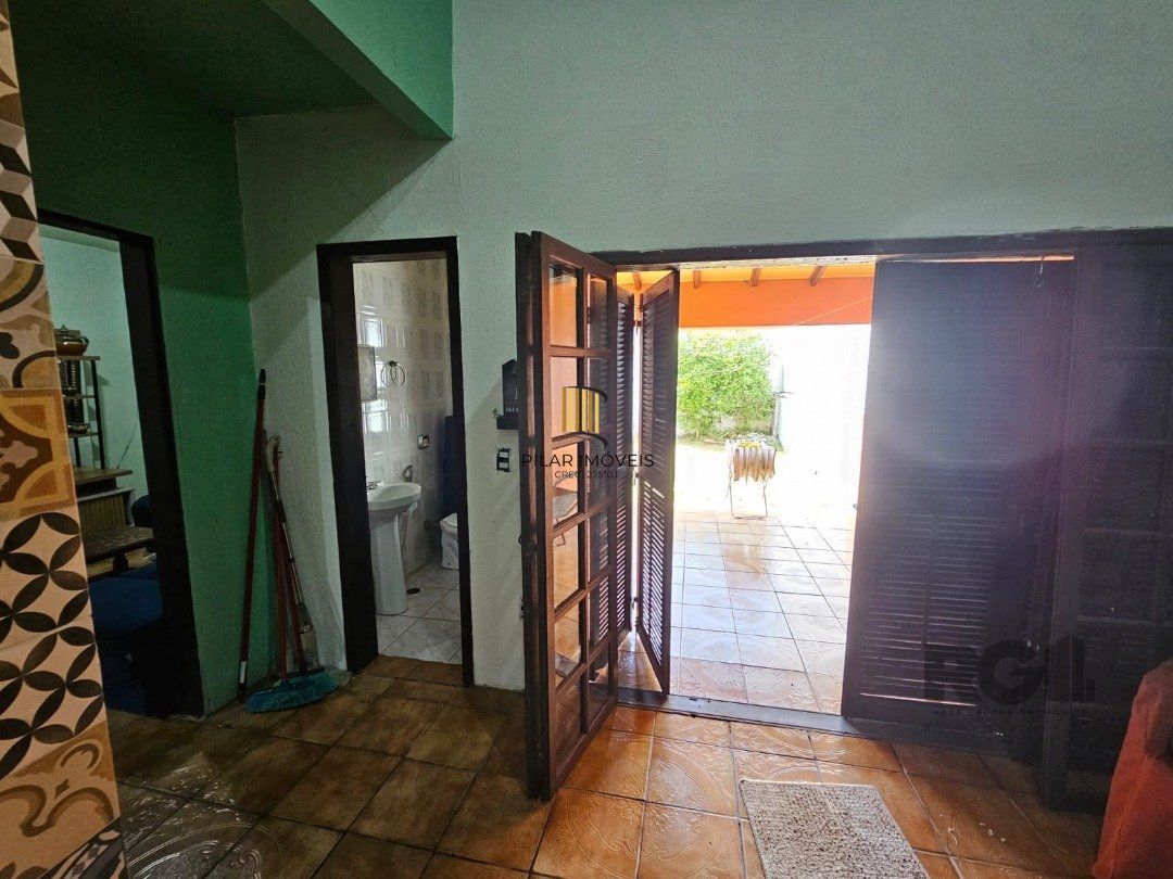 Casa 4 dormitórios no bairro Praia da Conceição