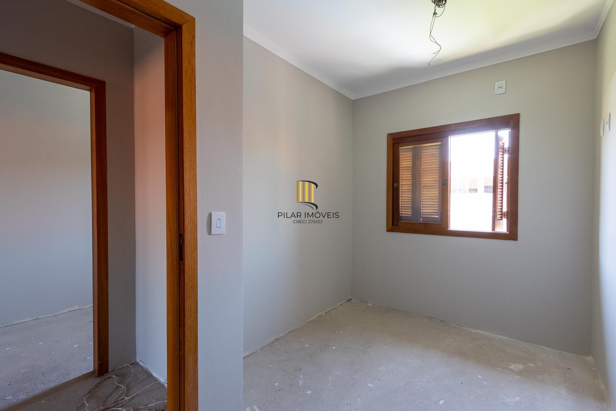 Casa para Venda - 115m², 3 dormitórios, sendo 1 suites, 2 vagas - Urubatã