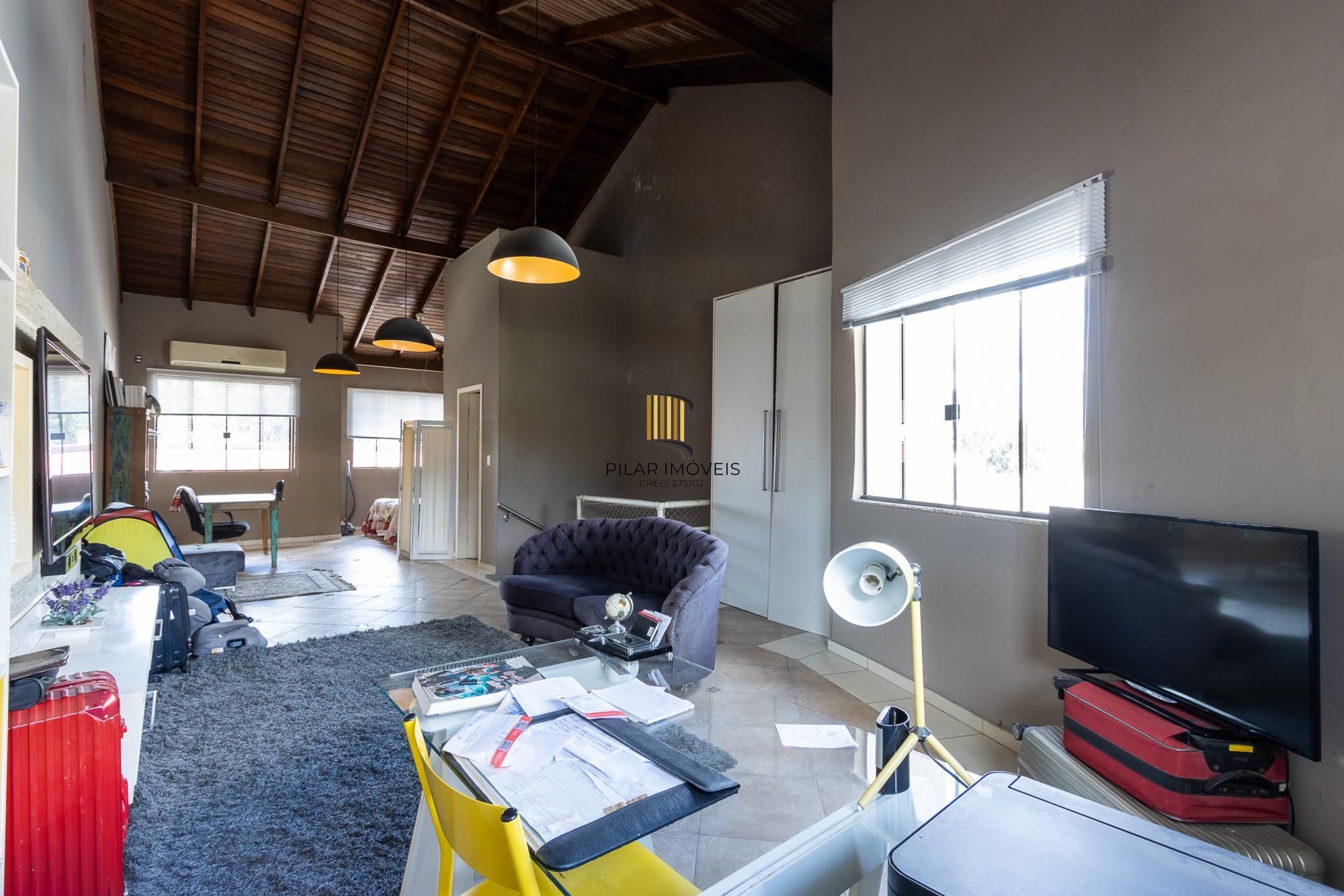 Casa 3 dormitórios no bairro Cristal