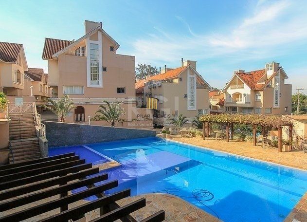 Casa Condominio para Venda - 220.25m², 3 dormitórios, sendo 3 suites, 2 vagas - Pedra Redonda