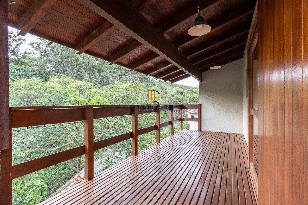 Casa em condomínio para Venda com 4 dormitórios, sendo 1 suites e 4 vagas no bairro Ipanema