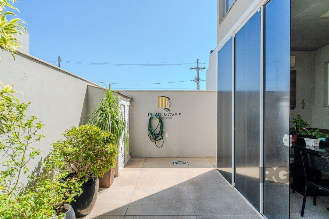 Casa para Venda - 102m², 3 dormitórios, sendo 1 suites, 2 vagas - Aberta dos Morros