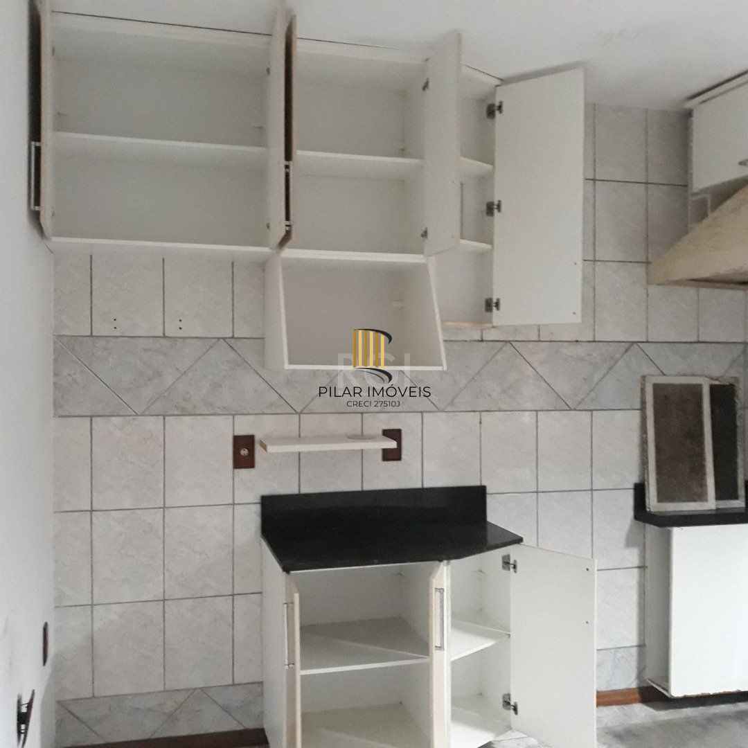 Casa 3 dormitórios no bairro Martinica