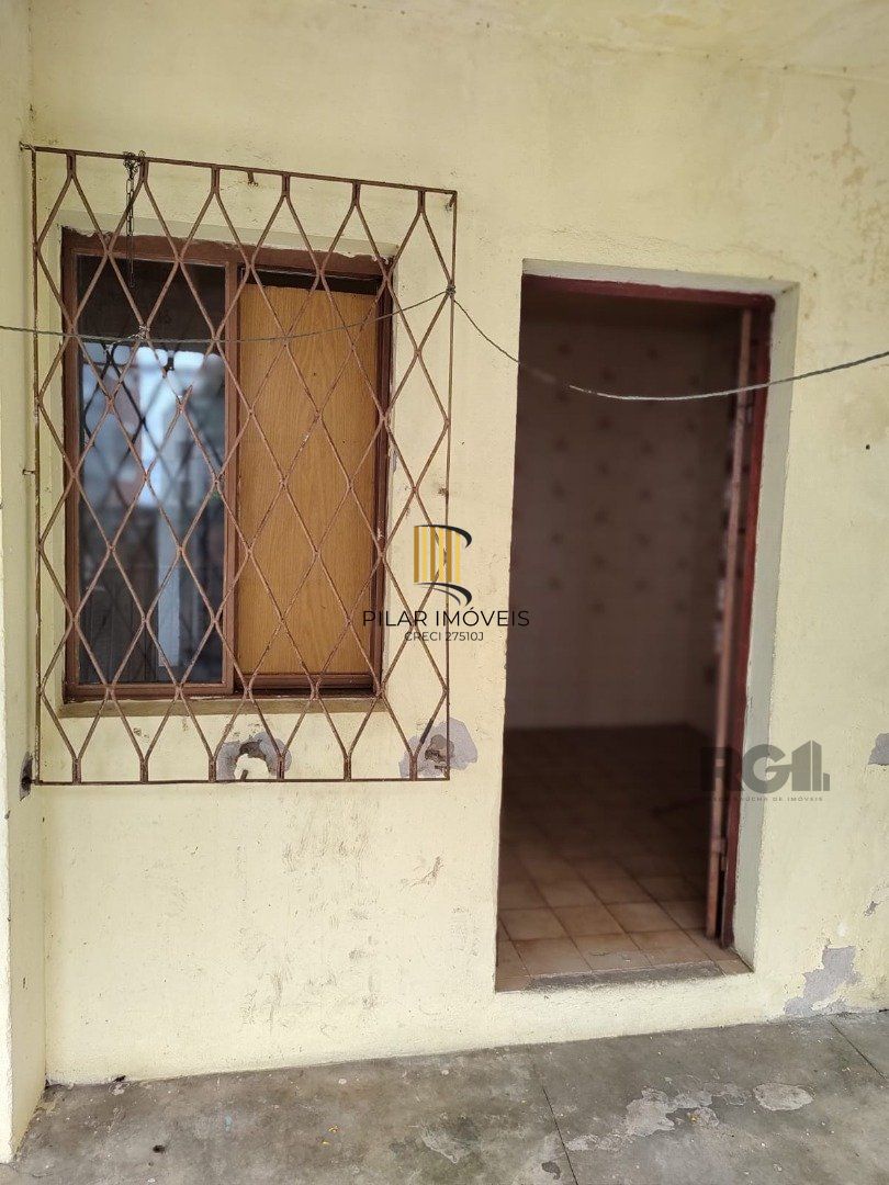 Casa para Venda - 247.37m², 4 dormitórios, 4 vagas - Partenon