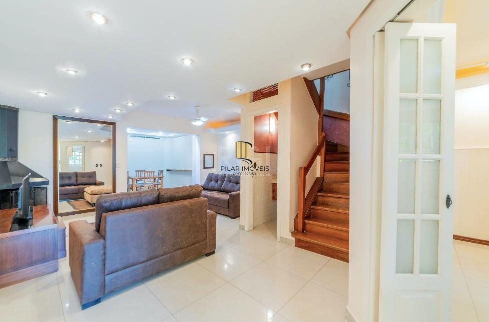Casa Condominio para Venda - 210m², 3 dormitórios, sendo 3 suites, 1 vaga - Tristeza