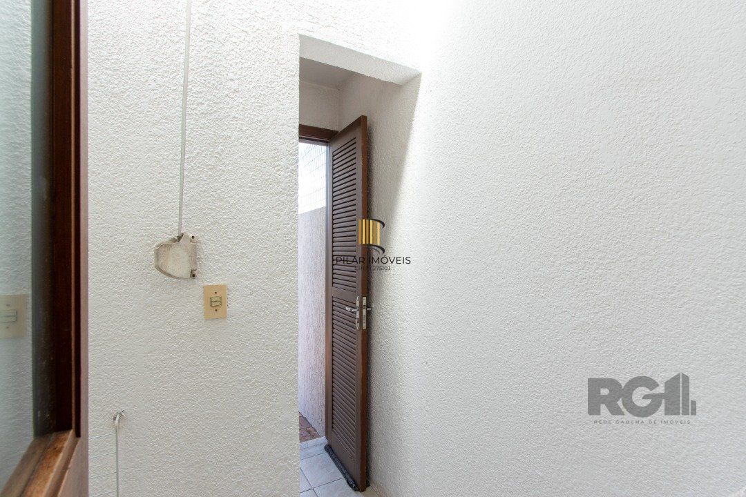 Casa condomínio | 3 Quartos | 1 Suíte | 2 Vagas | 249,20m2 Privativos | Bairro Assunção