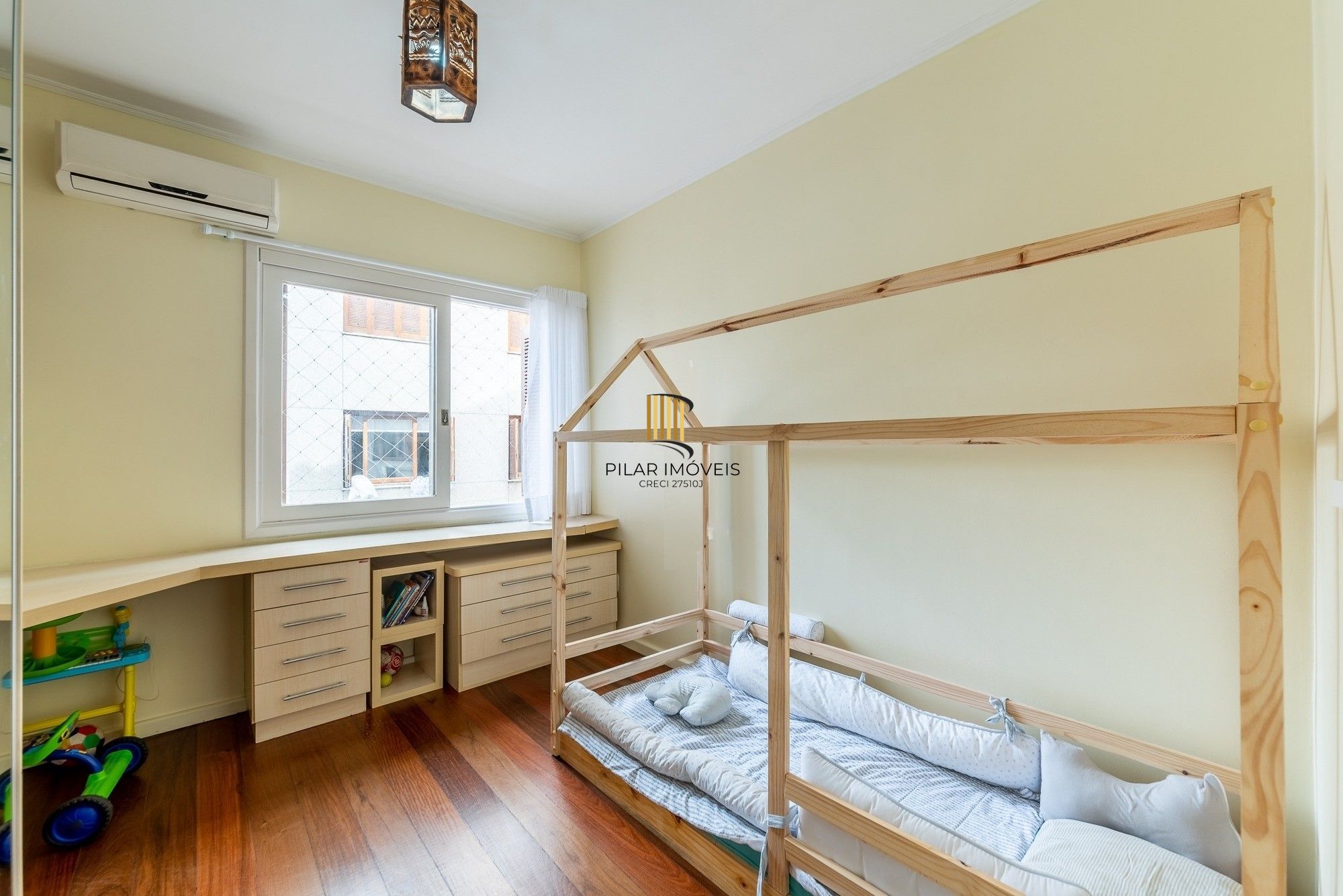 Apartamento com 147m², 3 dorm, Petrópolis