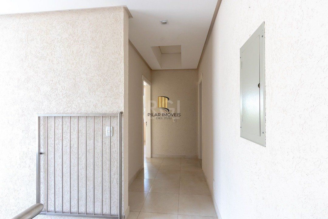 Casa de Condomínio 4 dormitórios no bairro Belém Novo