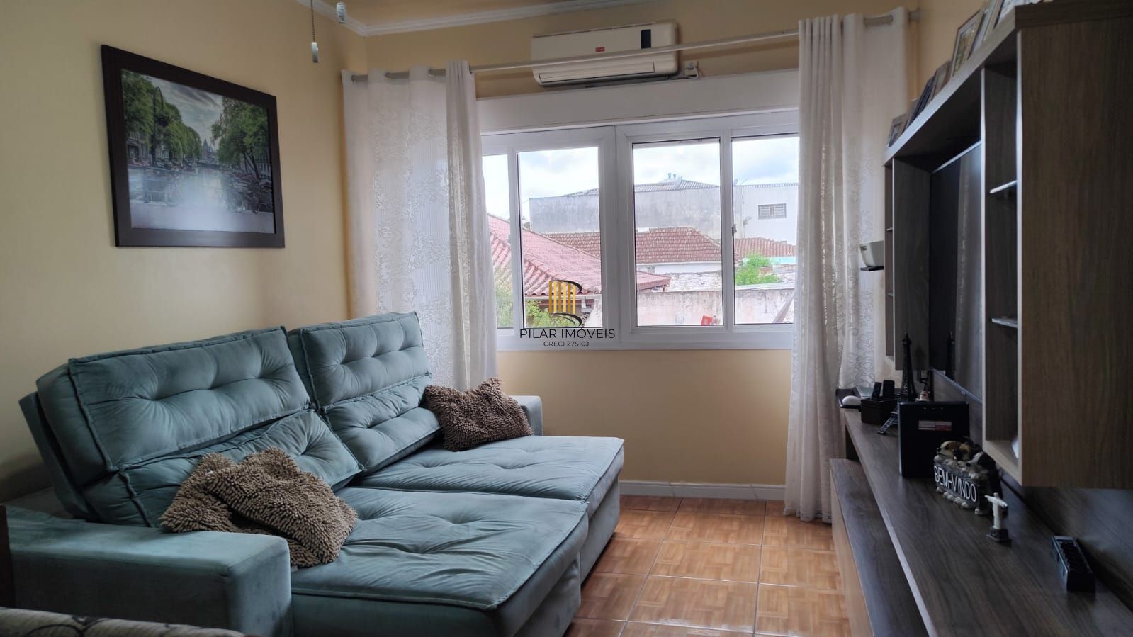 Apartamento de 2 dormitórios no bairro Medianeira.