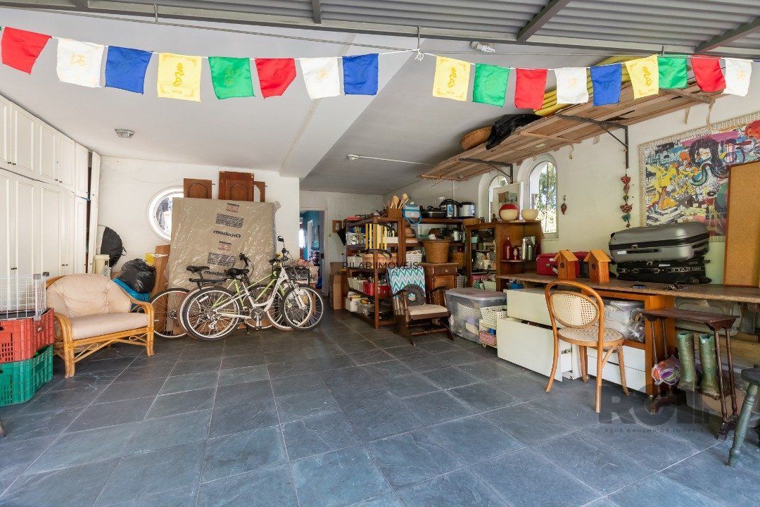 Casa 4 dormitórios no bairro Vila Assunção