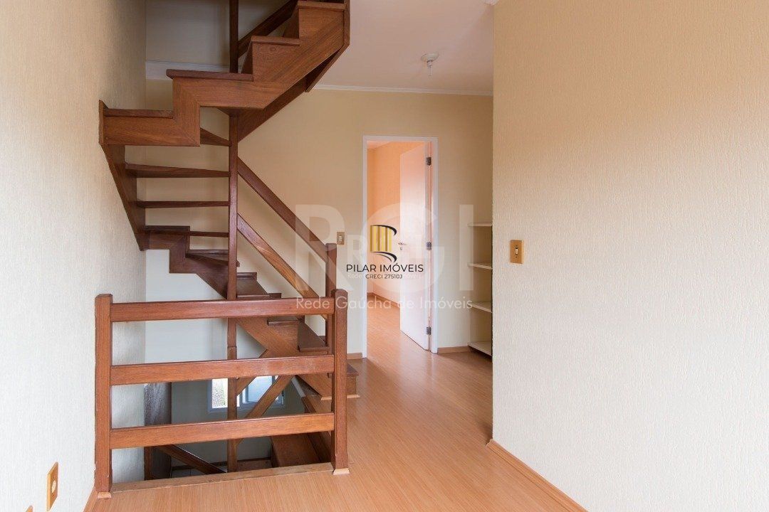 Casa Condominio para Venda - 92.32m², 3 dormitórios, sendo 1 suites, 2 vagas - Cristal