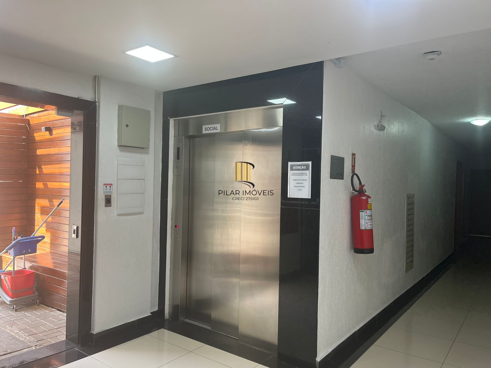 Oportunidade imperdível no Humaitá – Apartamento totalmente reformado!