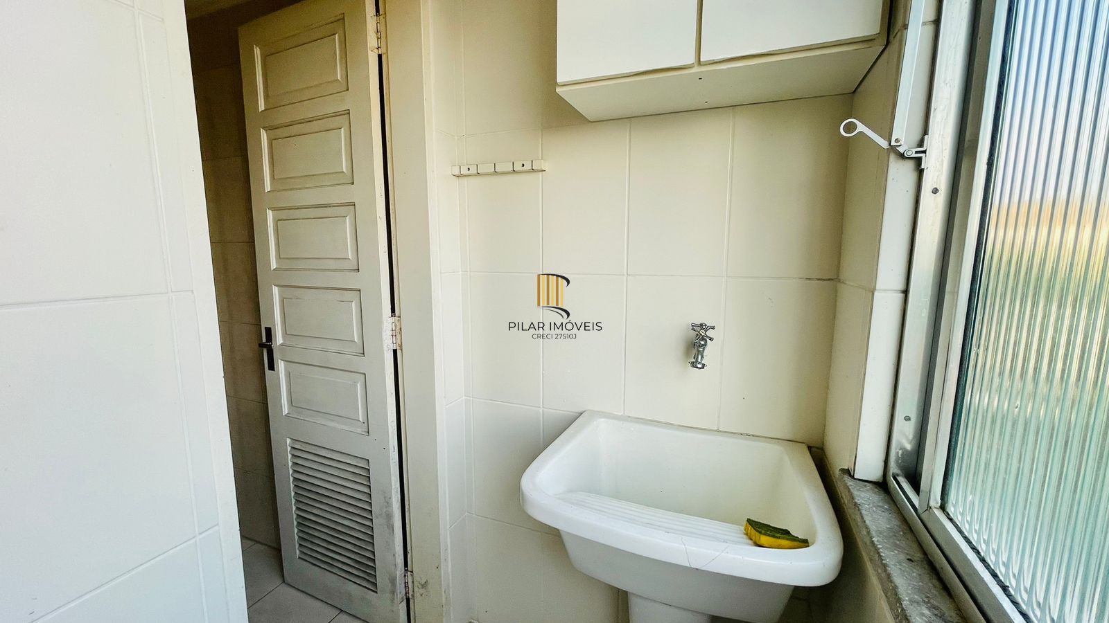 Apartamento de 2 dormitórios no Cristal