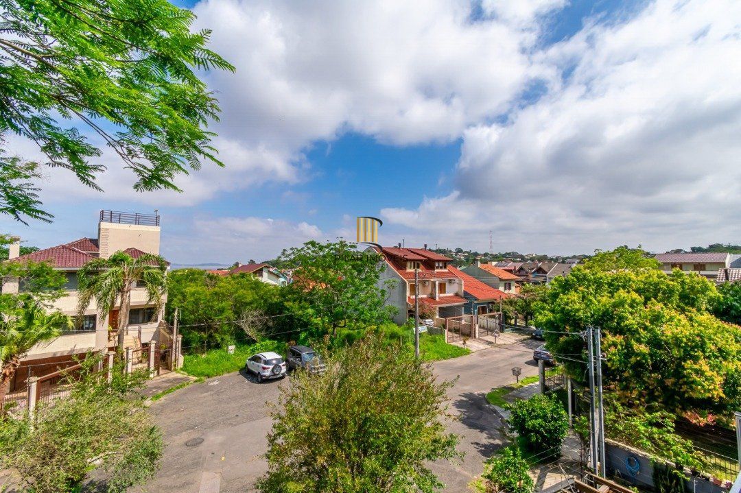 Casa 3 dormitórios no bairro Espírito Santo