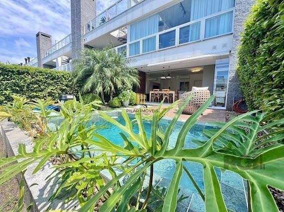 Casa de Condomínio 2 dormitórios no bairro Atlântida Sul