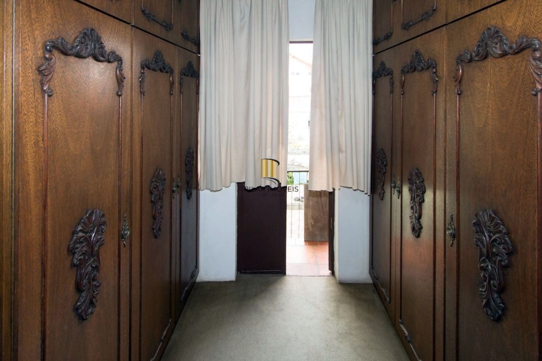 Casa para Venda - 228.93m², 4 dormitórios, sendo 3 suites, 3 vagas - Vila Assunção