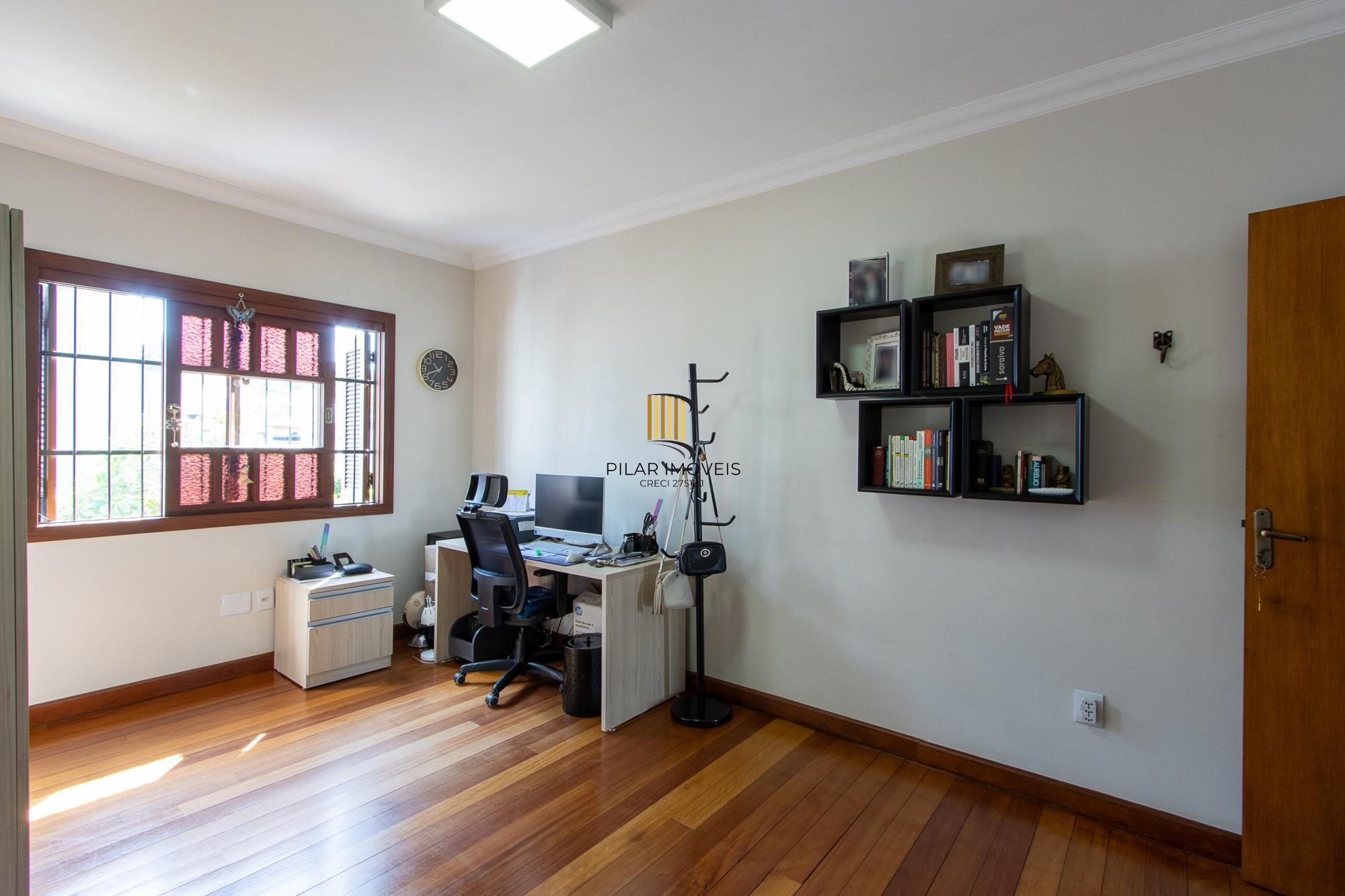 Casa 3 dormitórios com suíte master, terraço e 186m² no Lagos de Nova Ipanema