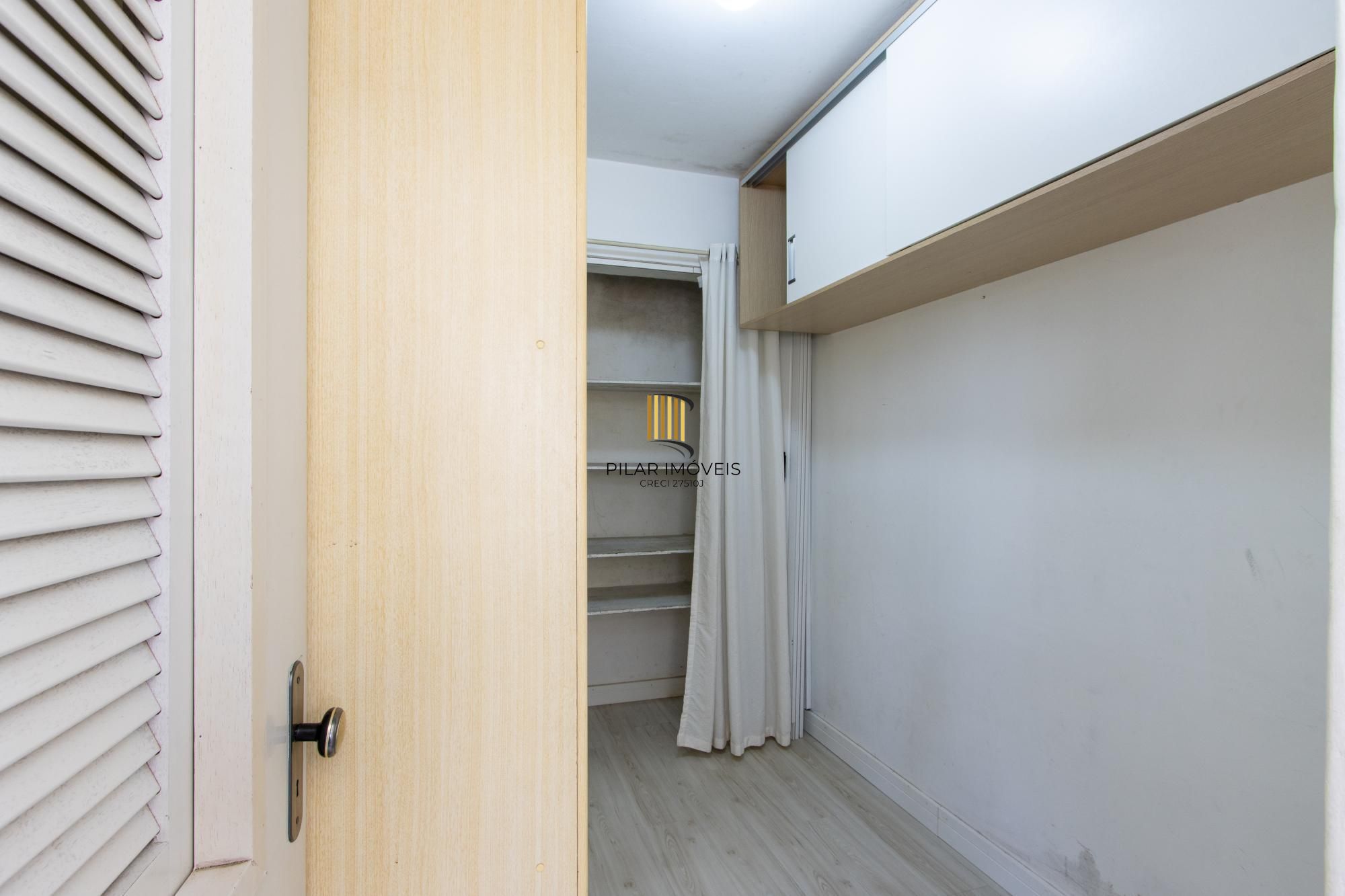 Apartamento 2 quartos bairro Cristal.