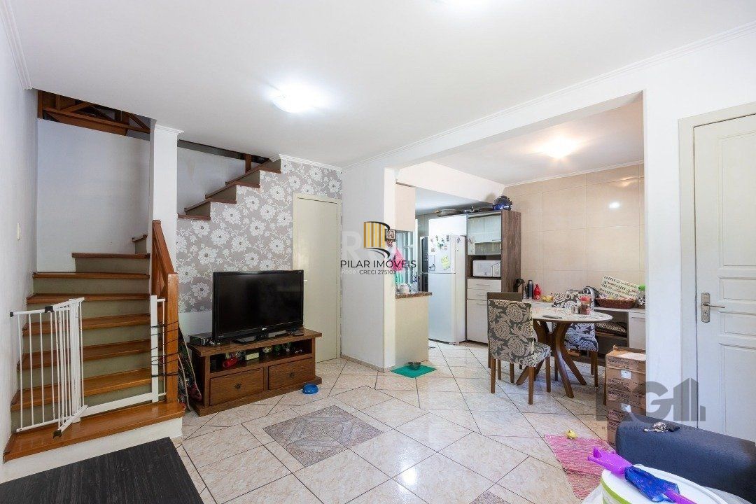Casa com 116,00m², 2 quartos, sendo 1 suites, 2 vagas - Vila Nova