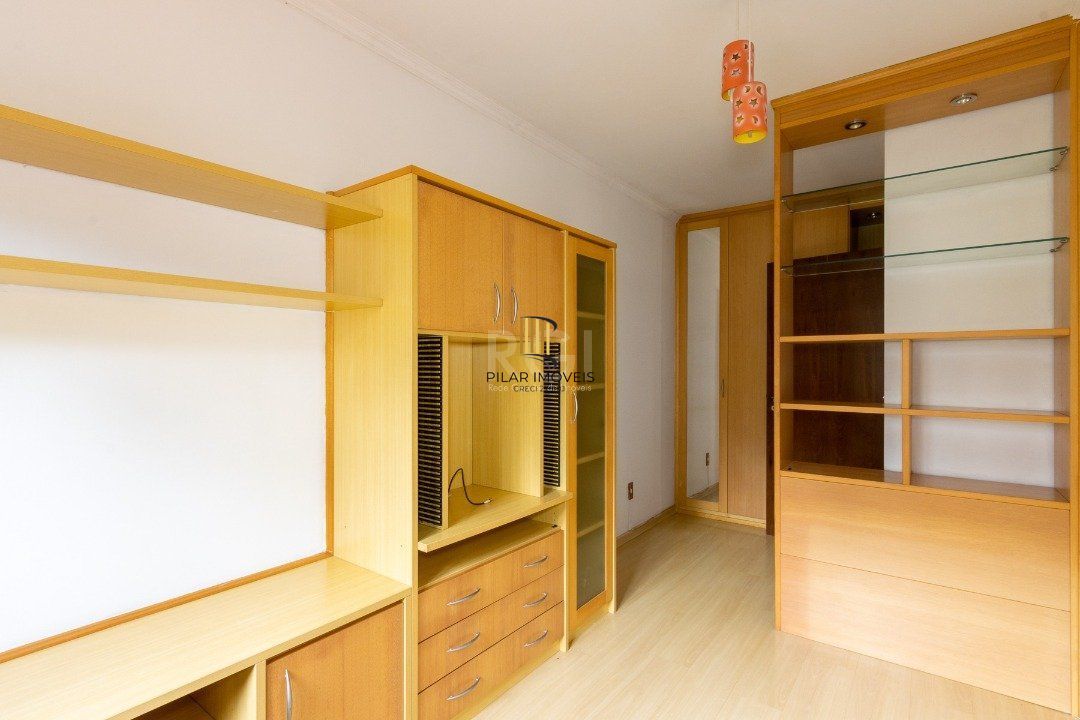 Casa para Venda - 181.99m², 3 dormitórios, sendo 1 suites, 2 vagas - Jardim Isabel