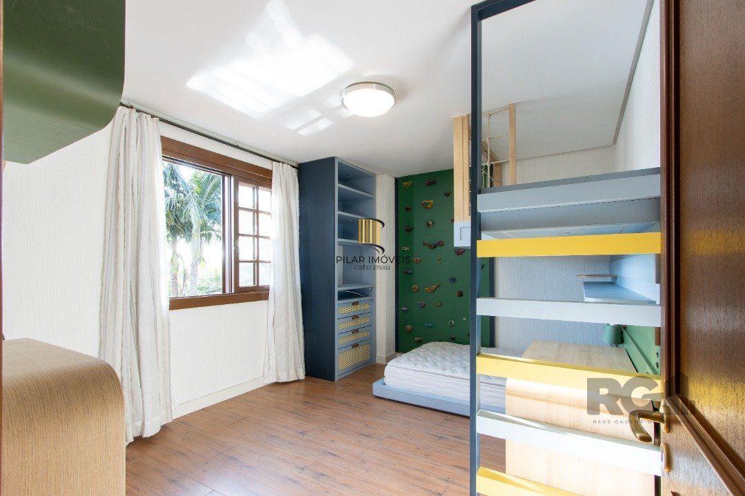 Casa de Condomínio 3 dormitórios no bairro Belém Novo