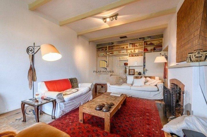 Casa com 3 dormitórios, 153 m² no bairro Vila Conceição, zona sul de Porto Alegre/RS.