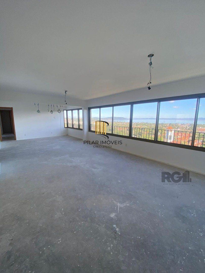 Apartamento 6 dormitórios no bairro Cavalhada