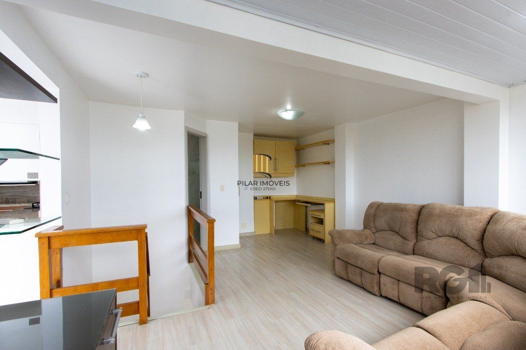 Cobertura 2 quartos, 2 banheiros, 1 vaga, terraço, elevador, condomínio com infra, Bairro Cristal