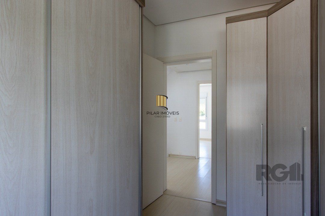 Casa em Condomínio, 197m², 3dormitórios, bairro Glória