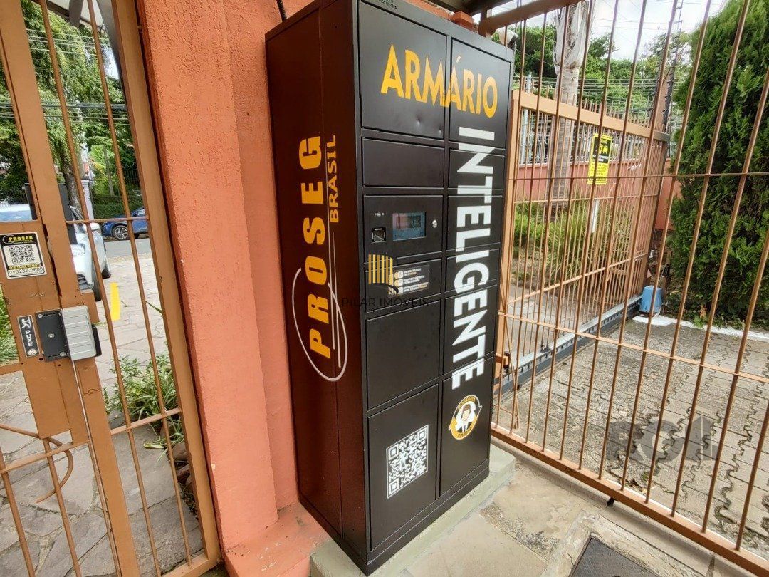 Casa em Condomínio 4 Dormitórios na Glória!!