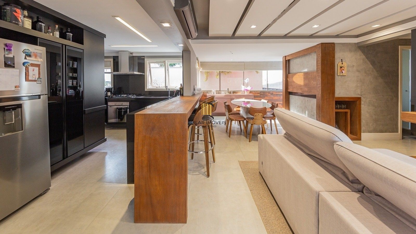 Apartamento Garden com 169m² e 2 dormitórios, 1 suíte, 2 vagas no bairro Petrópolis