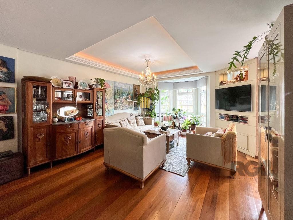 Excelente casa em condomínio no Bairro Tristeza - Ao lado do Shopping Paseo