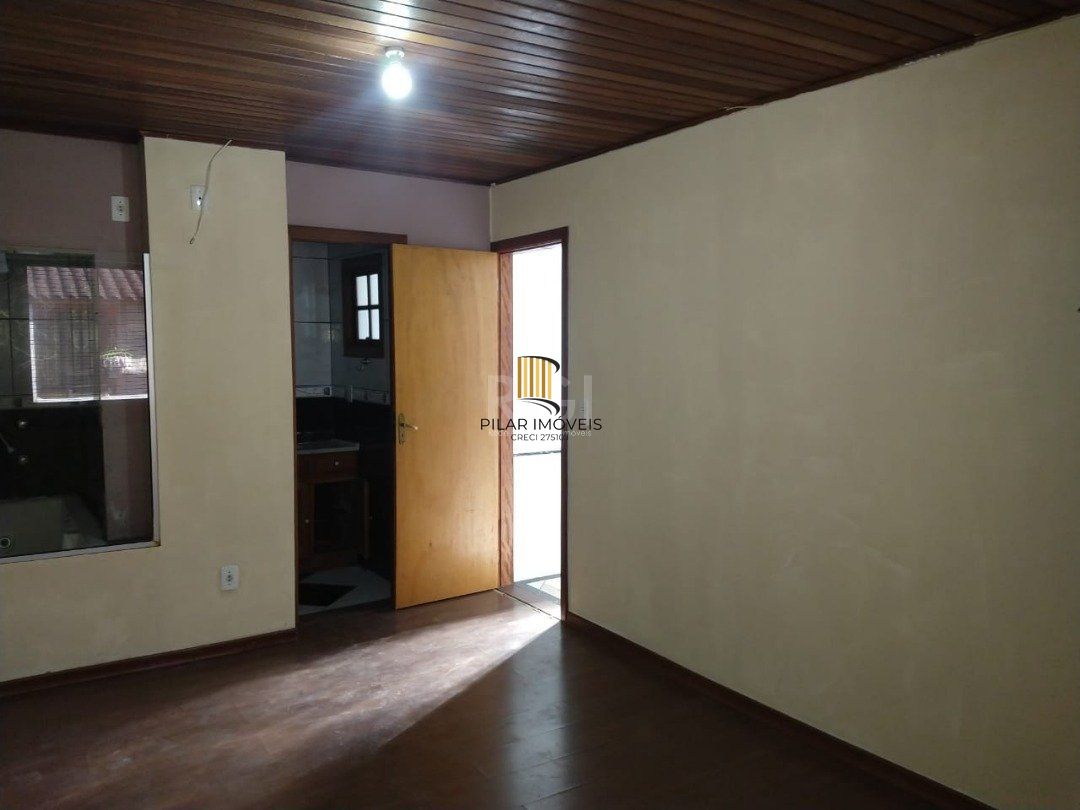 Casa para Venda - 123m², 3 dormitórios, sendo 1 suites, 2 vagas - Hípica