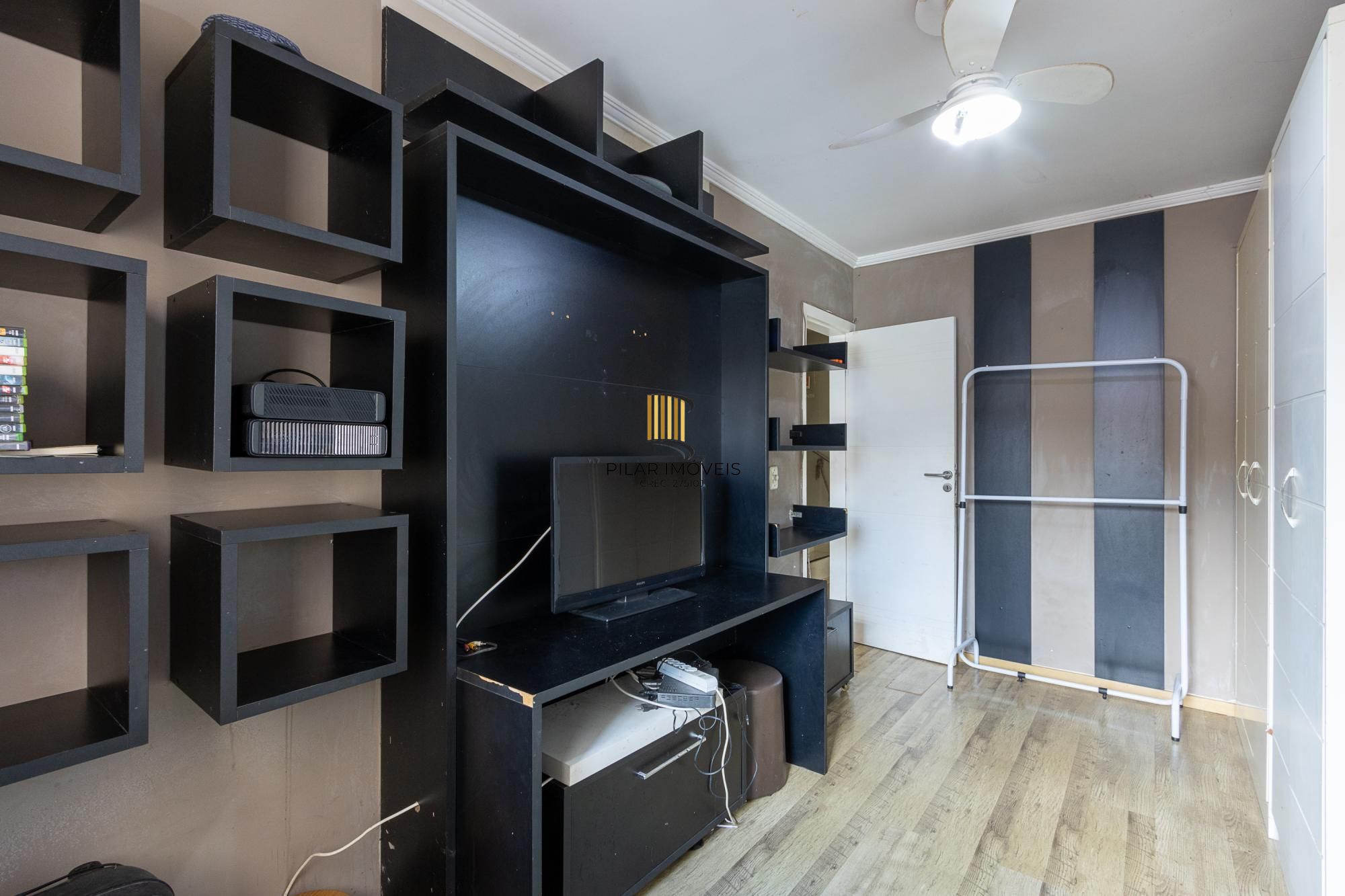 Casa 3 dormitórios no bairro Cristal