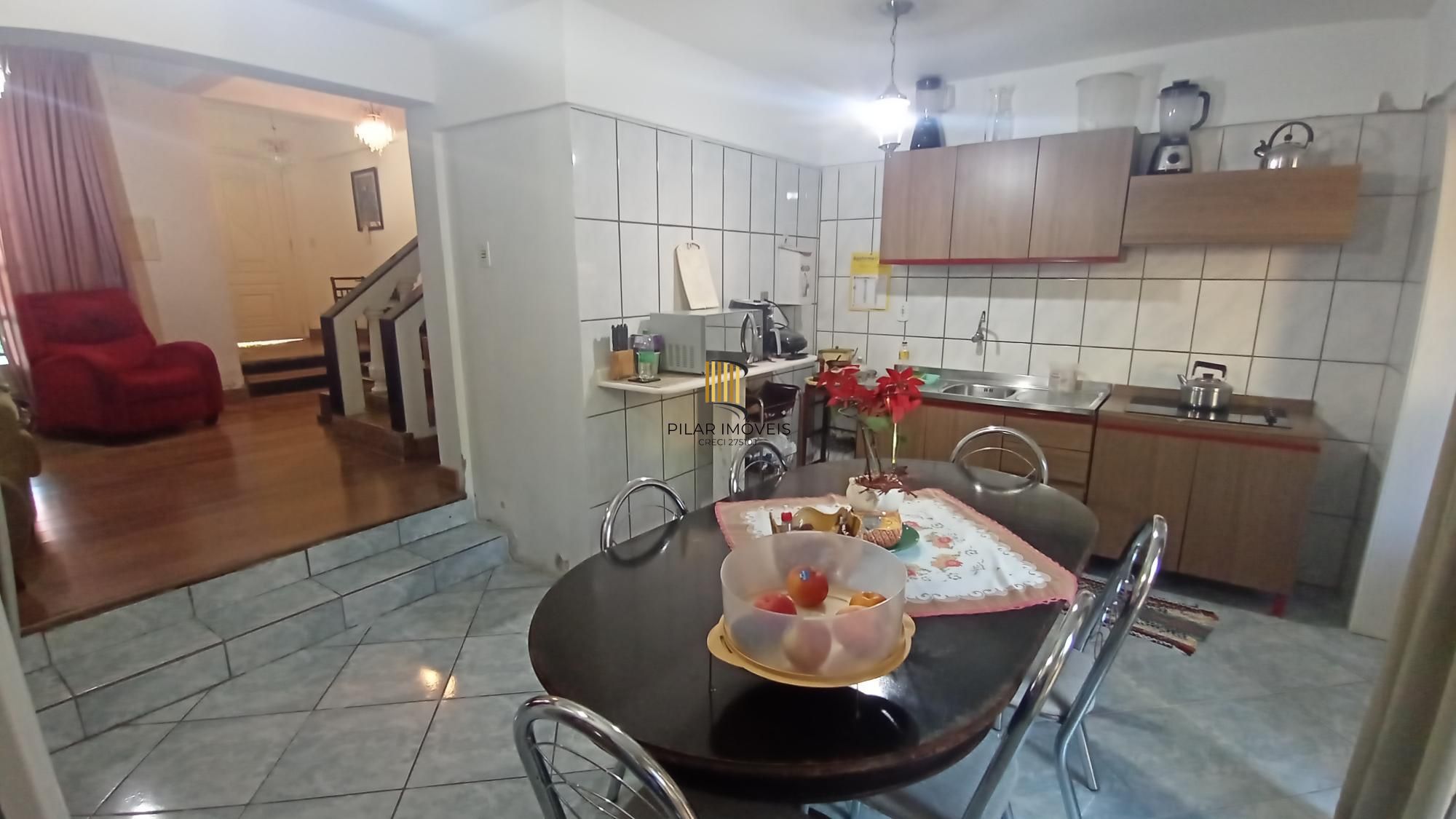 Casa de Condomínio com 3 Dormitórios no Bairro Espírito Santo