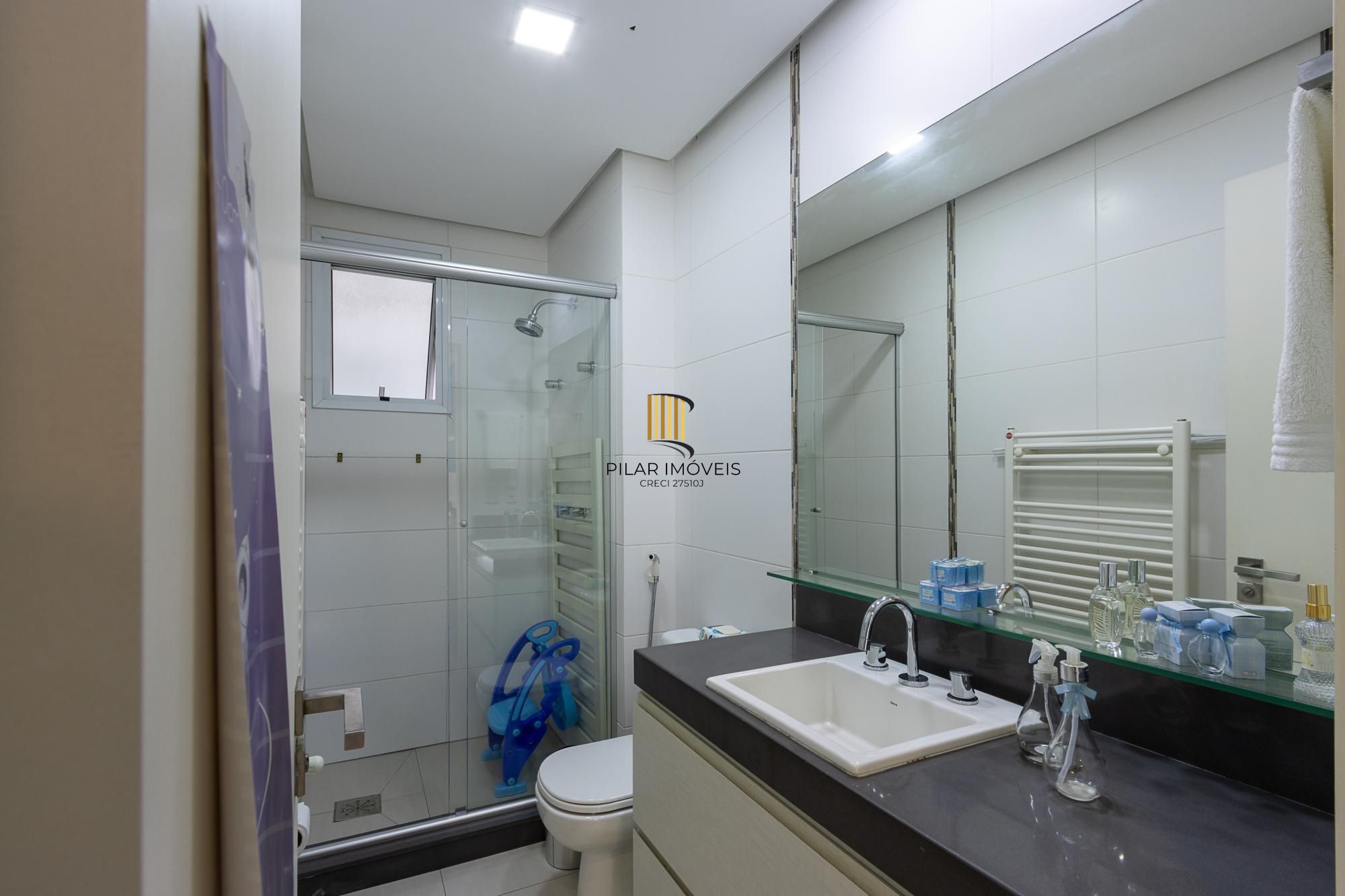 Apartamento à venda, com 3 dorm, 2 suítes, 2 vagas - bairro Cristal