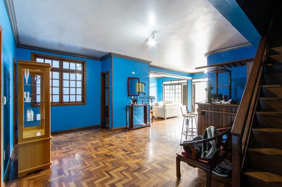 Casa 3 dormitórios no bairro Nonoai
