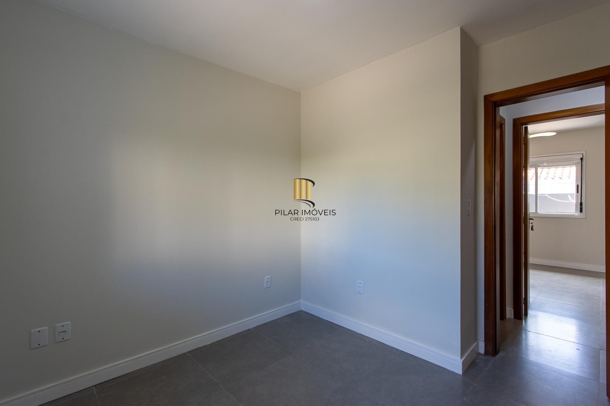 Casa de Condomínio 2 dormitórios no bairro Hípica