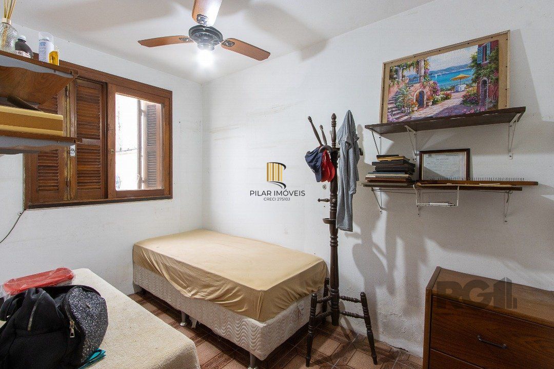 Casa 3 dormitórios no bairro Ipanema