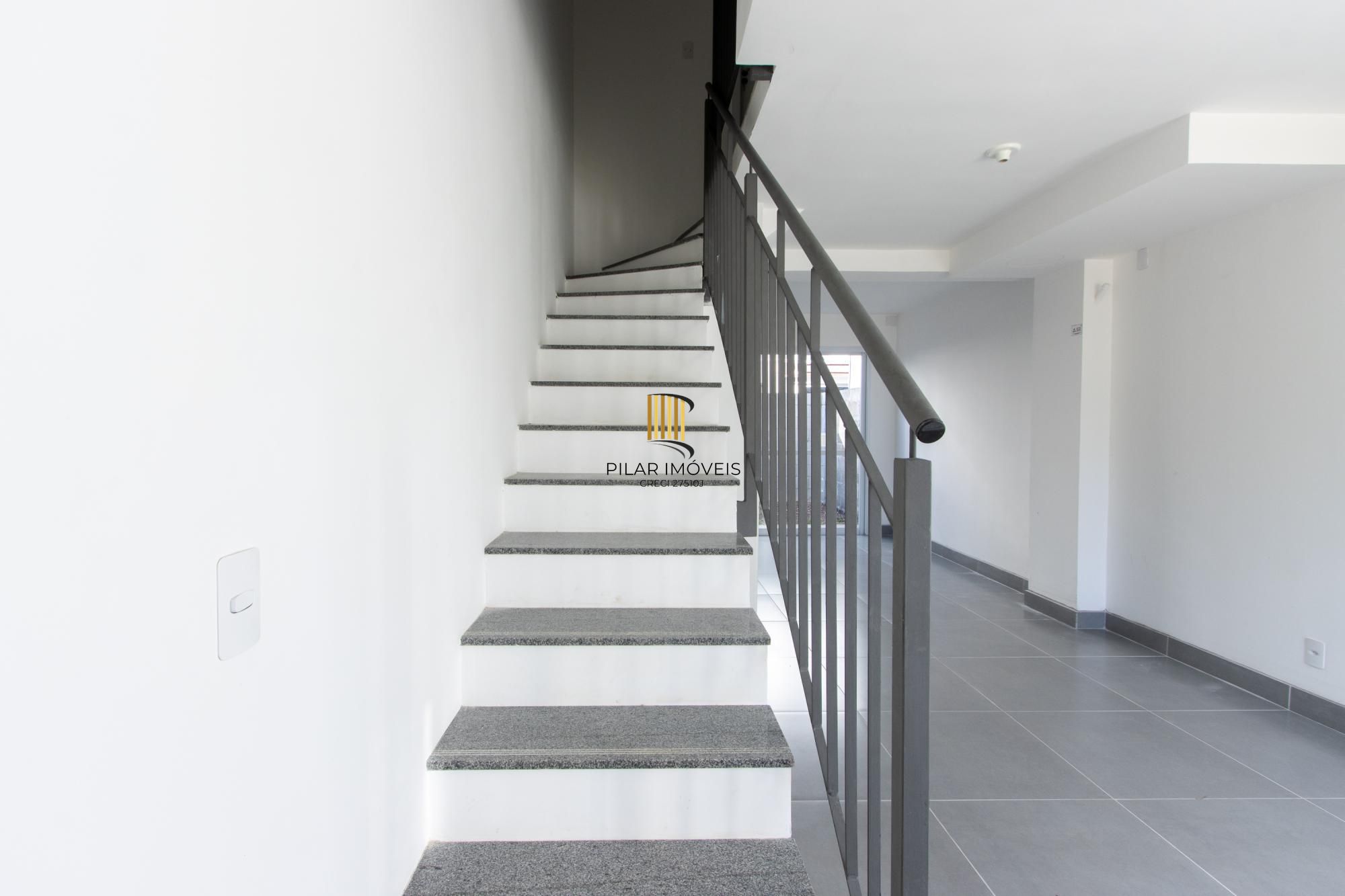 Casa de Condomínio com 2 dormitórios à venda, 88m² - Vila Nova