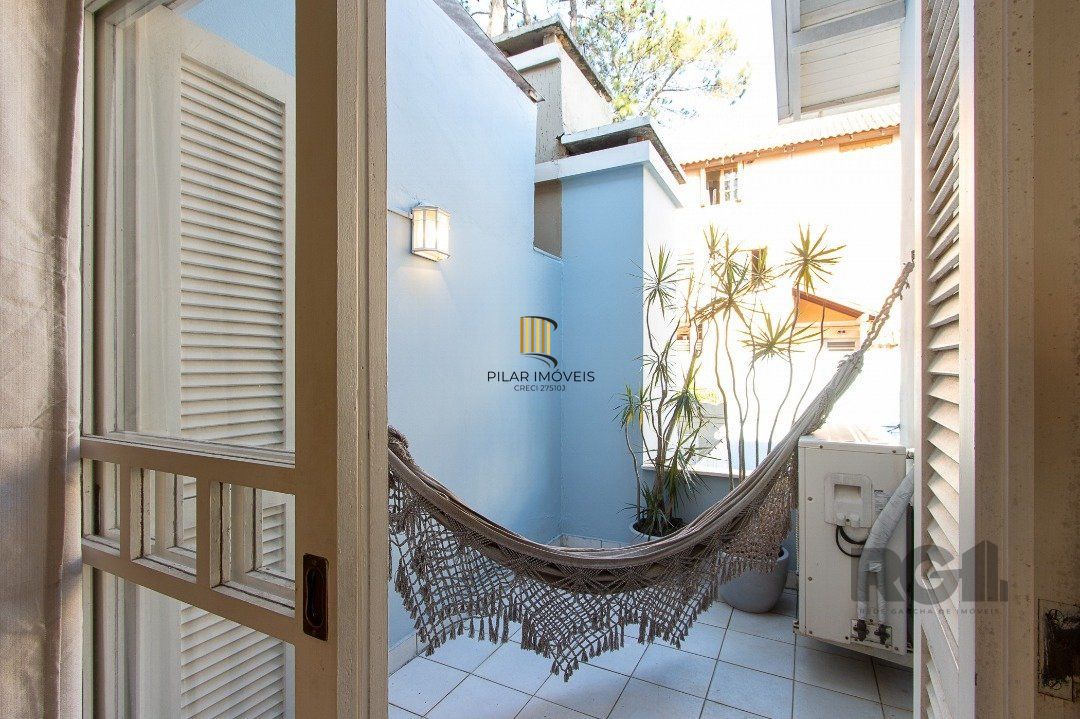 Casa 4 dormitórios no bairro Vila Conceição