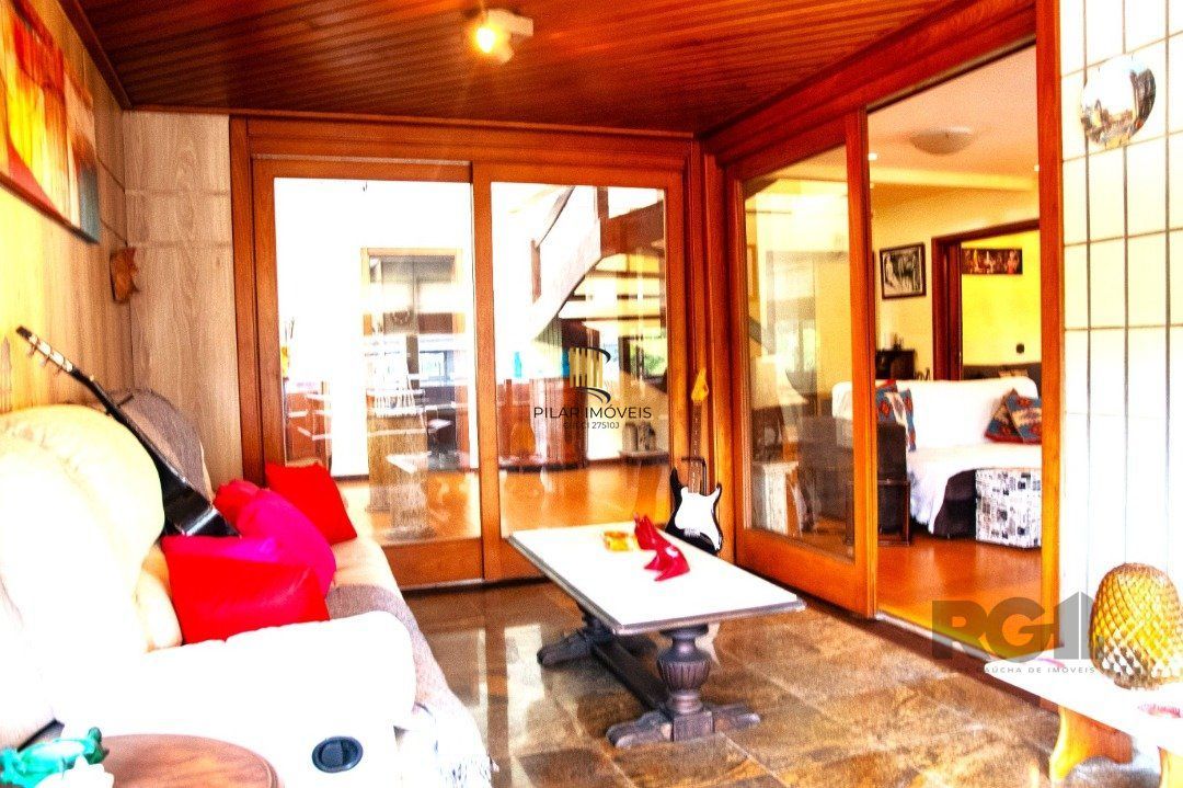 xcelente cobertura, 3 dormitórios, 1 suíte, (atualmente 3, ampliada suíte do casal),
