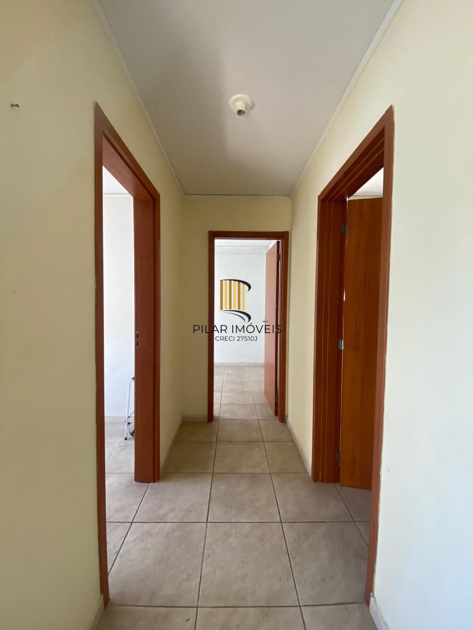 Apartamento 2 dormitórios no bairro Chapéu do Sol