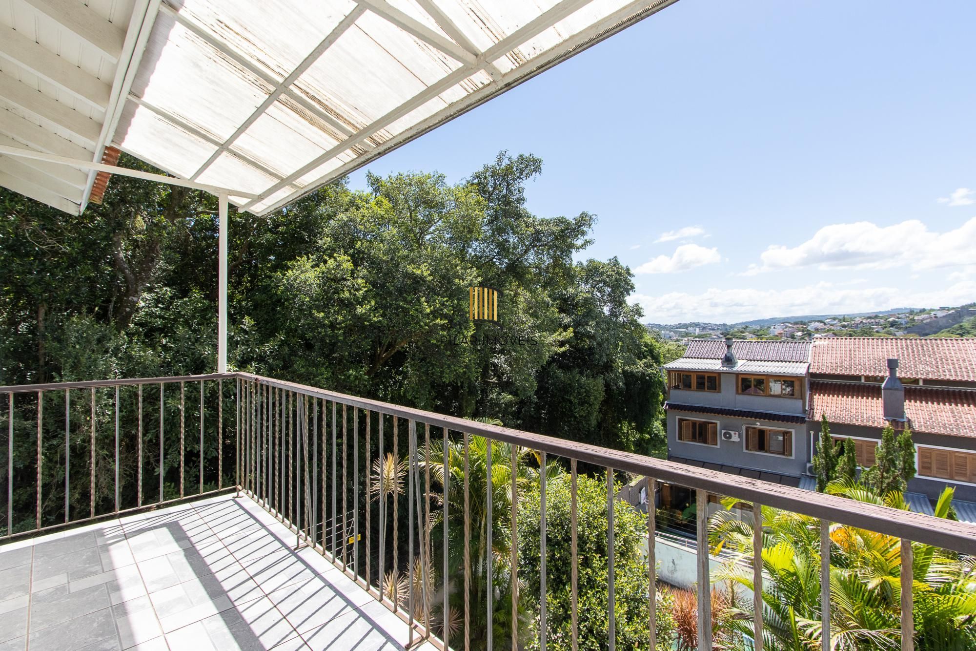 Casa à venda no Altos do Ipê no Bairro Espirito Santo.