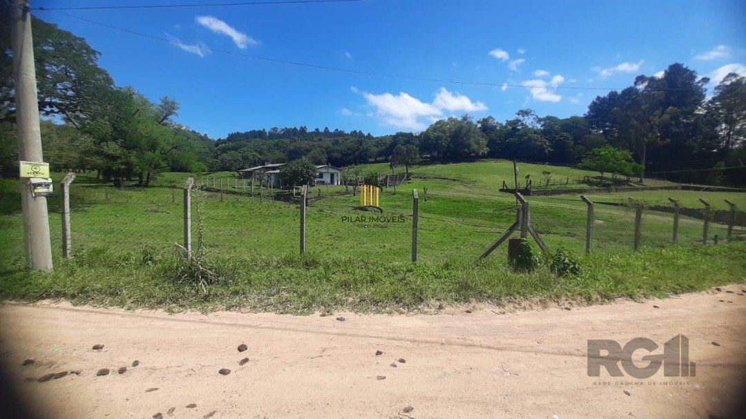 Sítio 3 dormitórios no bairro Branquinha