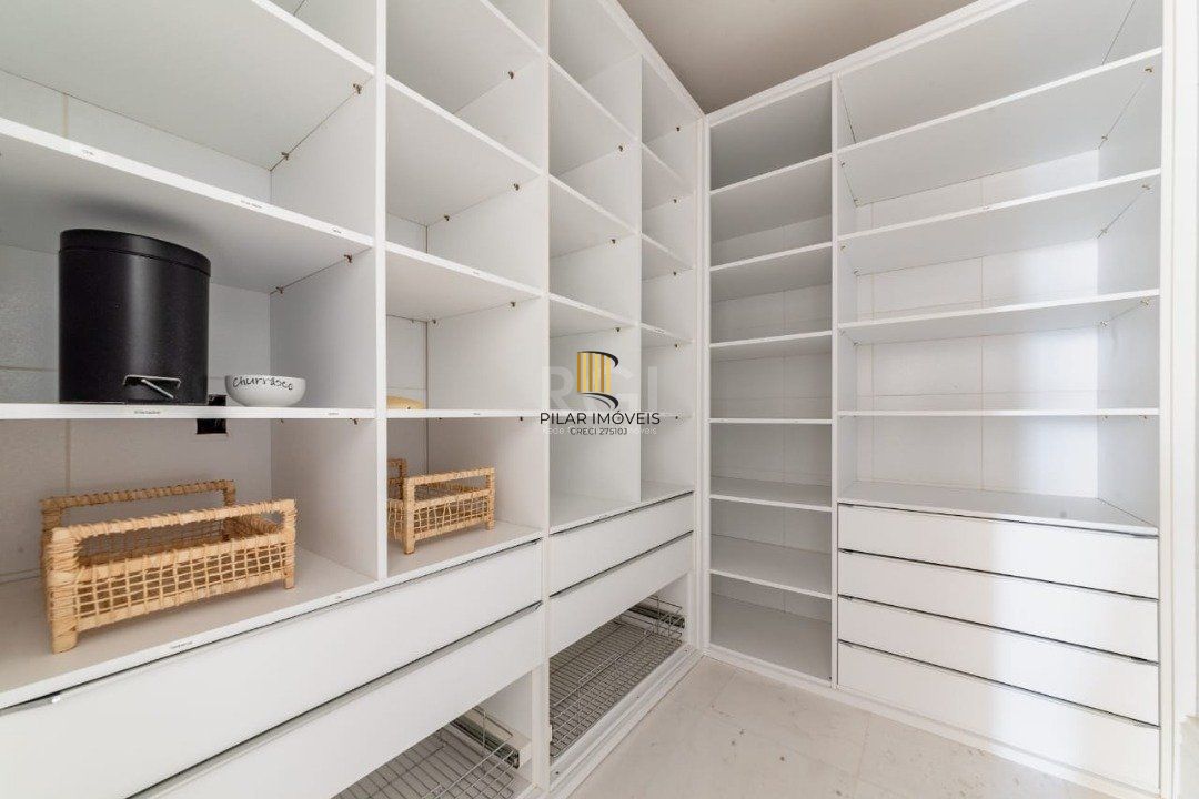 Casa Condominio para Venda - 745.25m², 6 dormitórios, sendo 4 suites, 6 vagas - Terra Ville