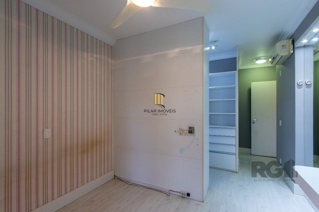 Apartamento para Venda - 200.1m², 3 dormitórios, sendo 3 suites, 5 vagas - Cristal